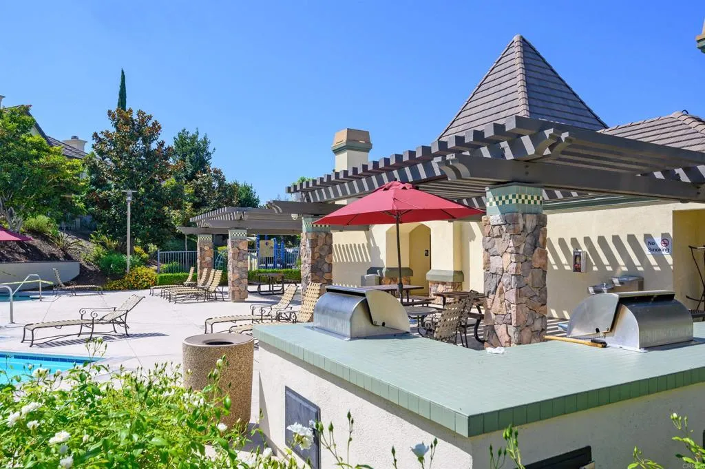 Photo #4: PTP2505603 Listing 