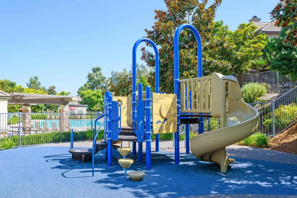 https://cdn.realtyfeed.com/cdn/127/306501143/9b8190738ba14786e65b500bc75e1e24.webp