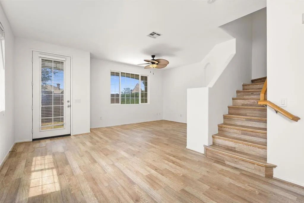 https://cdn.realtyfeed.com/cdn/127/306501143/acd13ebc980b194c77d45b6eccd150ba.webp