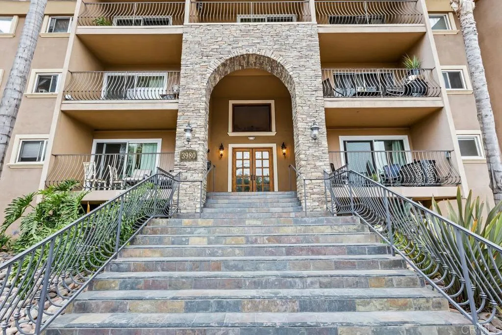 Photo #2: PTP2505609 Listing 