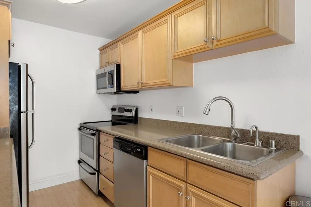 Photo #13: PTP2505609 Listing: Photo #13