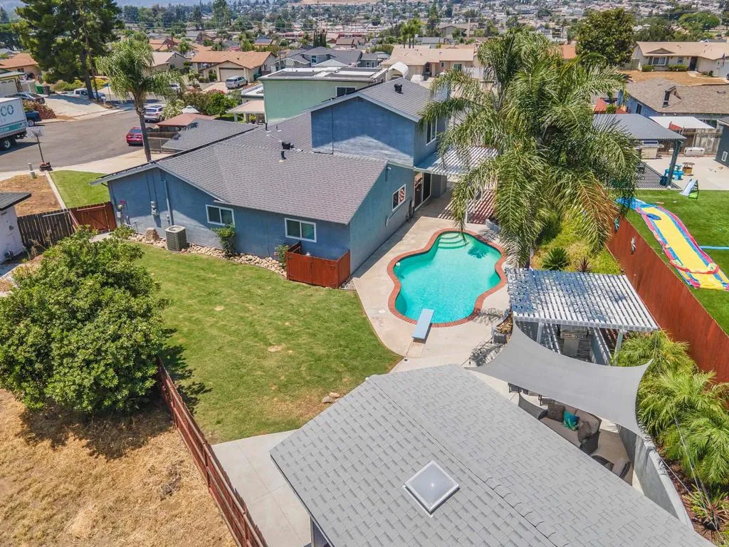 https://cdn.realtyfeed.com/cdn/127/306501200/2ad8a91ff11238044b7c11031580a204.webp