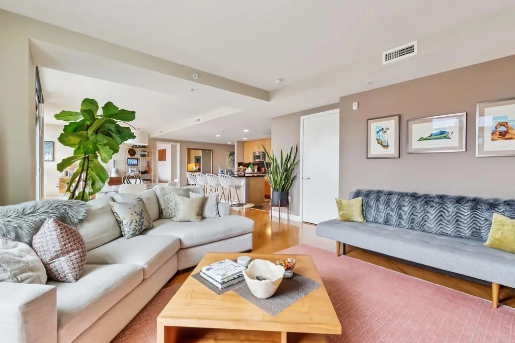https://cdn.realtyfeed.com/cdn/127/306501238/5036c6231d9dfa3ed9cc9f102cb6e905.webp