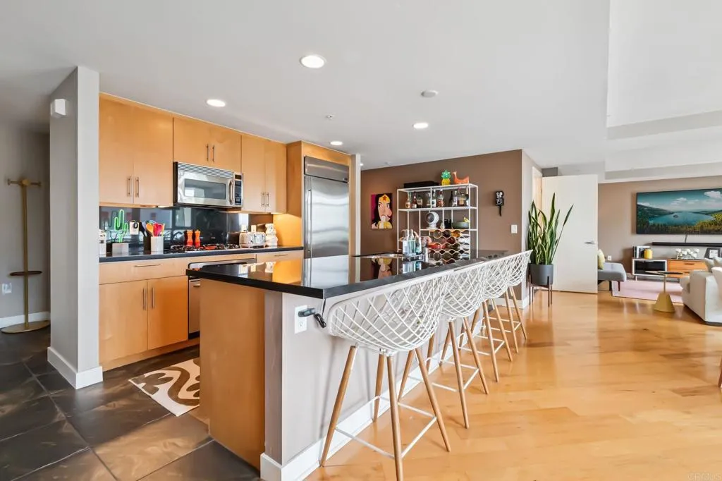 https://cdn.realtyfeed.com/cdn/127/306501238/9199d66264d078cca6083cb02ce24ac9.webp