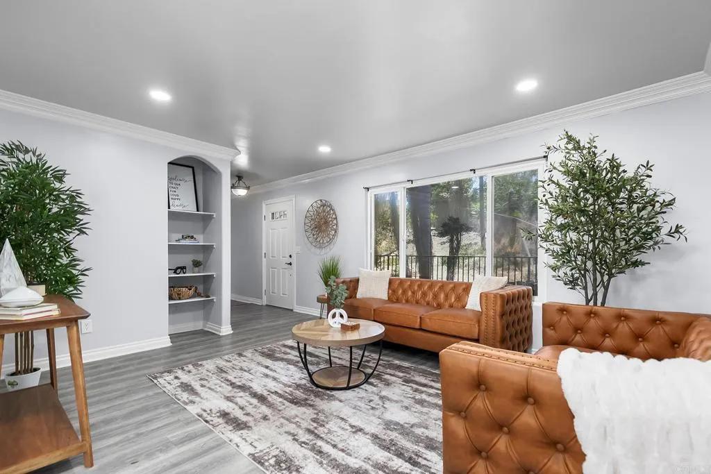 Photo #8: PTP2505618 Listing: Photo #8