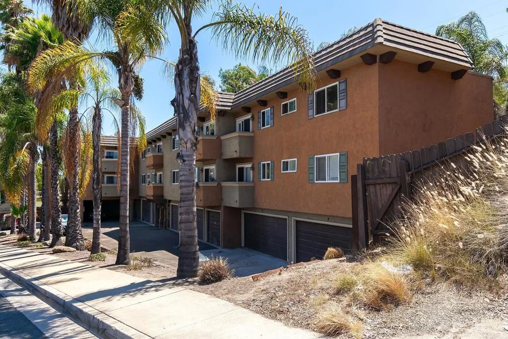 Photo #2: PTP2505618 Listing 
