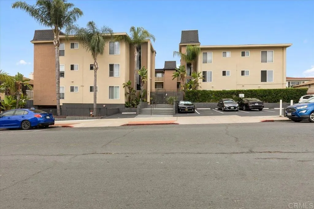 Photo #3: PTP2505615 Listing 