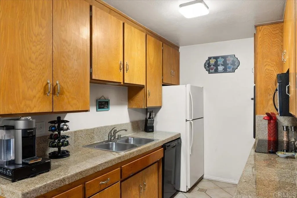 Photo #13: PTP2505615 Listing: Photo #13