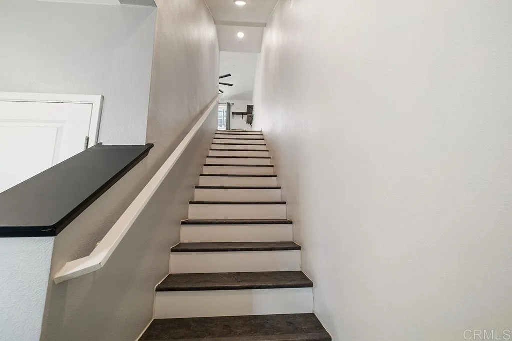 Photo #4: PTP2505620 Listing 
