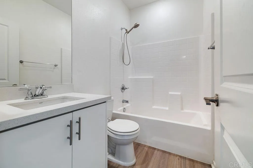 Photo #33: PTP2505620 Listing: Photo #33