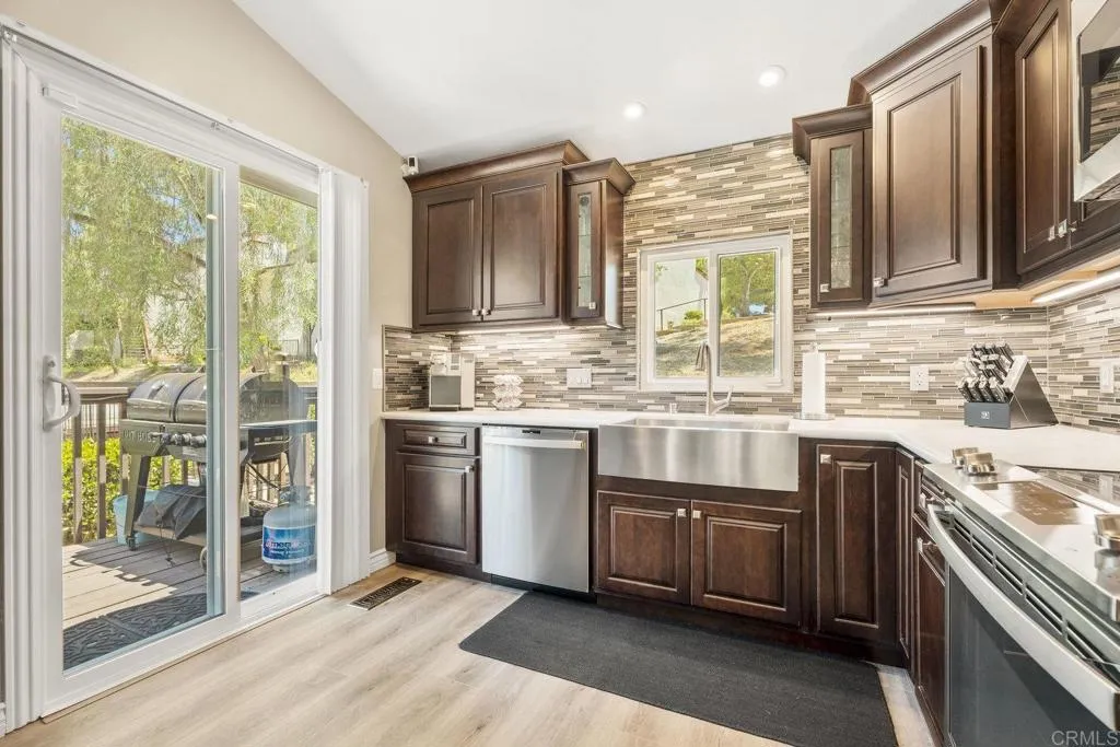 https://cdn.realtyfeed.com/cdn/127/306501390/72f7a332df2928cae9415c9815136af6.webp