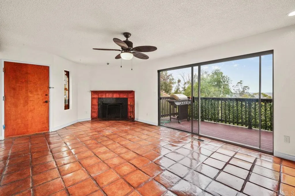 Photo #2: PTP2505623 Listing 