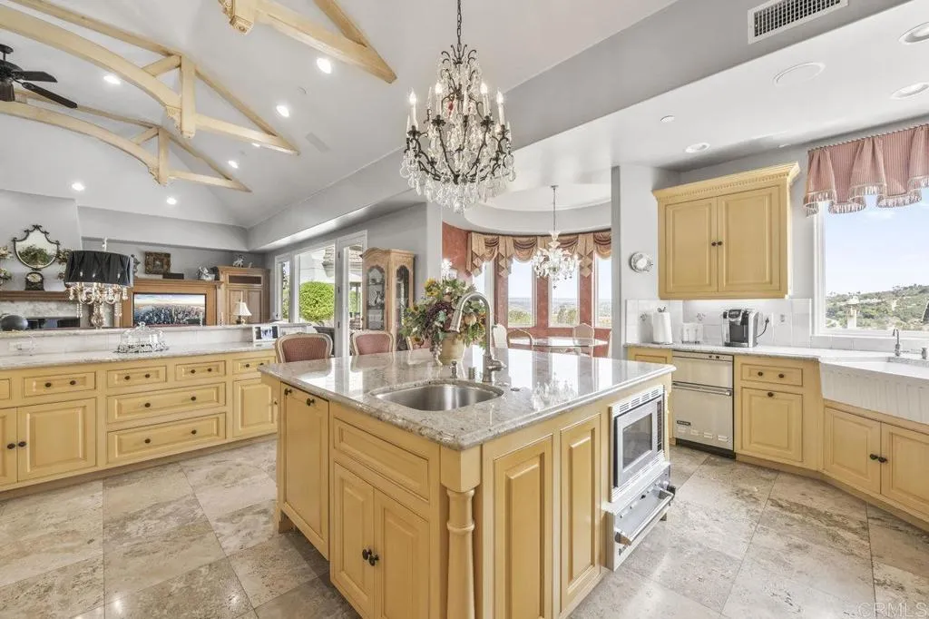 https://cdn.realtyfeed.com/cdn/127/306501491/2042237f2143832255febaf977b4707e.webp
