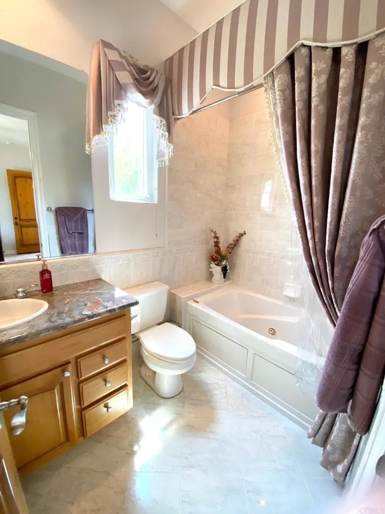 https://cdn.realtyfeed.com/cdn/127/306501491/ad737ed25b0e1a336cc5d8d184c9c26d.webp