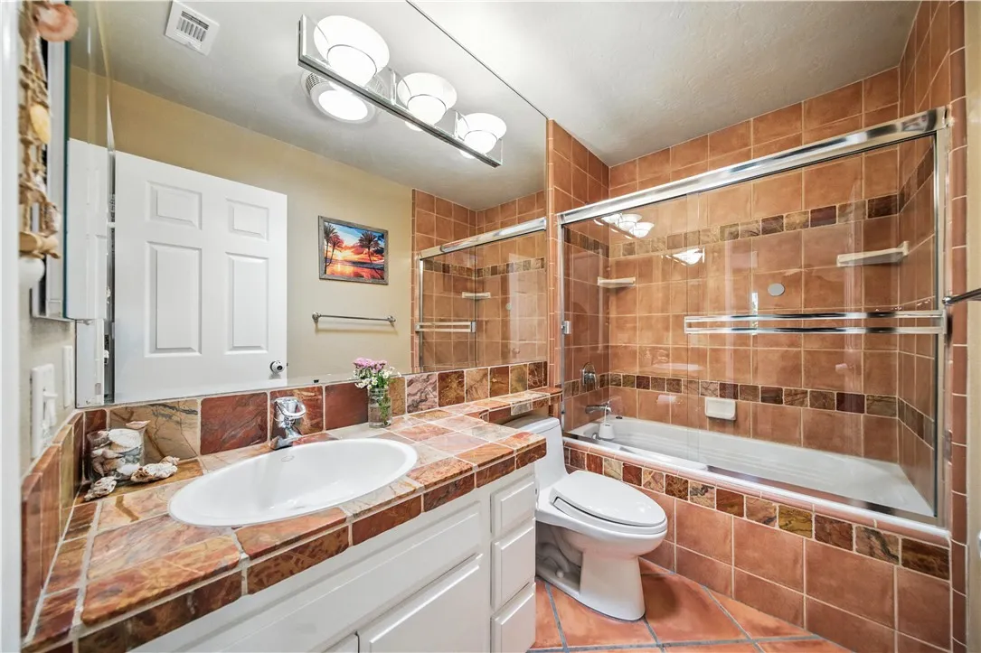 Photo #29: SW25164781 Listing: Photo #29