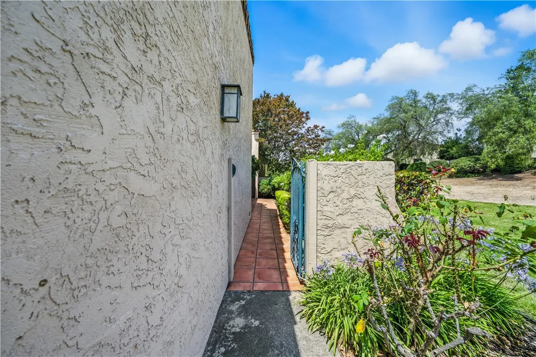 Photo #39: SW25164781 Listing: Photo #39