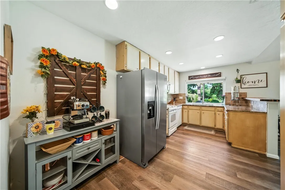 Photo #21: SW25164781 Listing: Photo #21