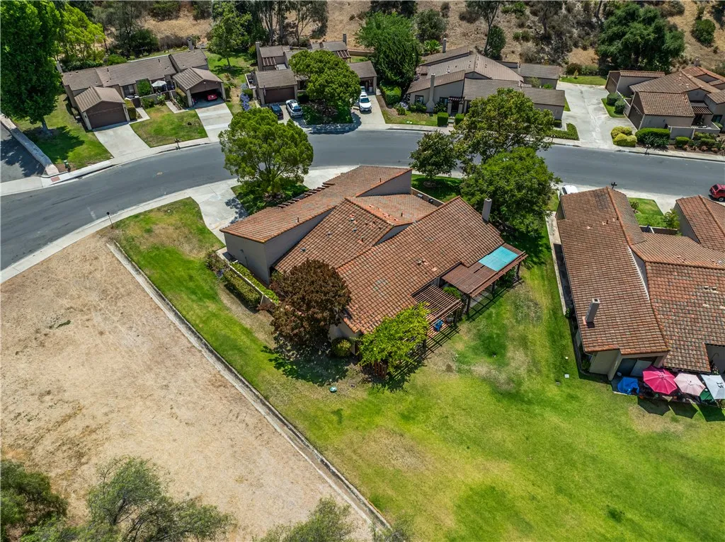 Photo #43: SW25164781 Listing: Photo #43