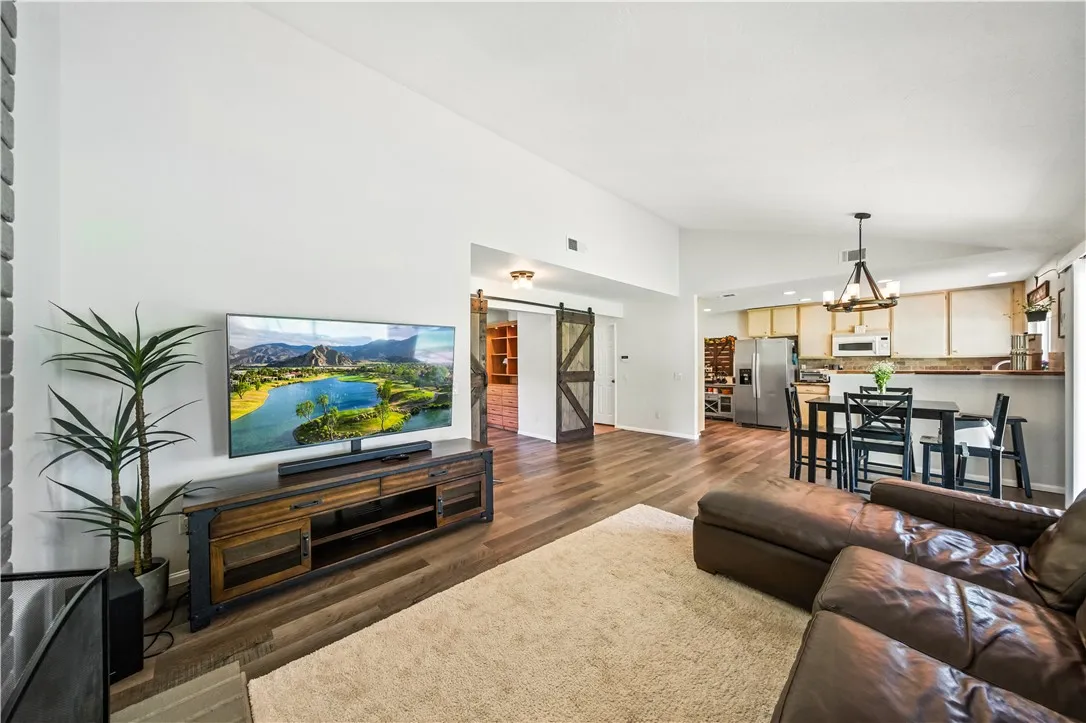 Photo #4: SW25164781 Listing 