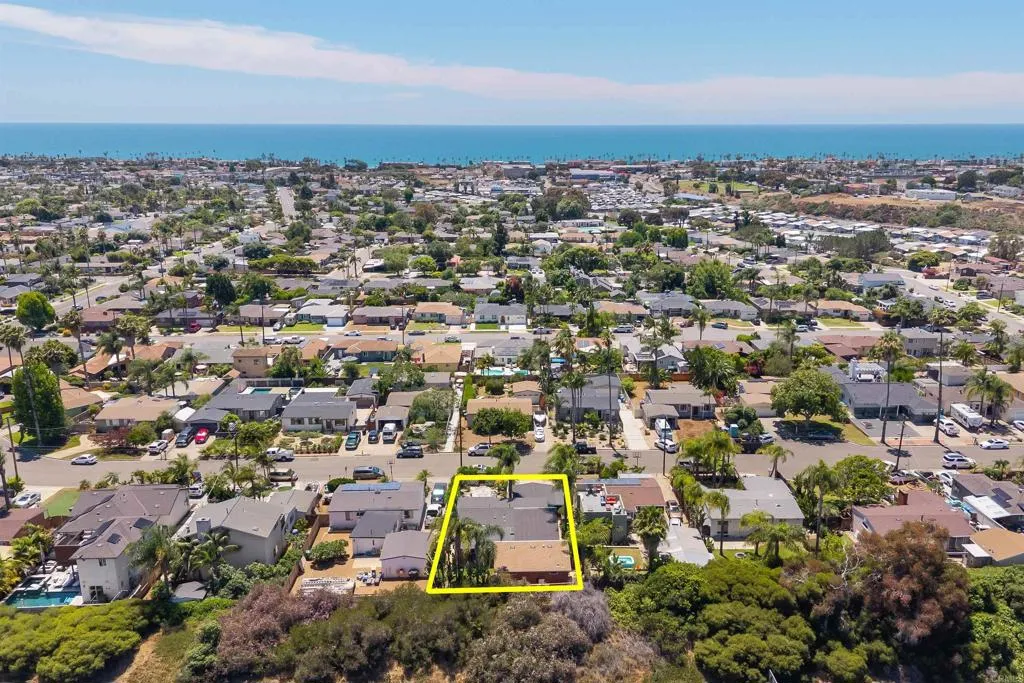 https://cdn.realtyfeed.com/cdn/127/306501672/f963702a64e701e978863fb036f05a1c.webp