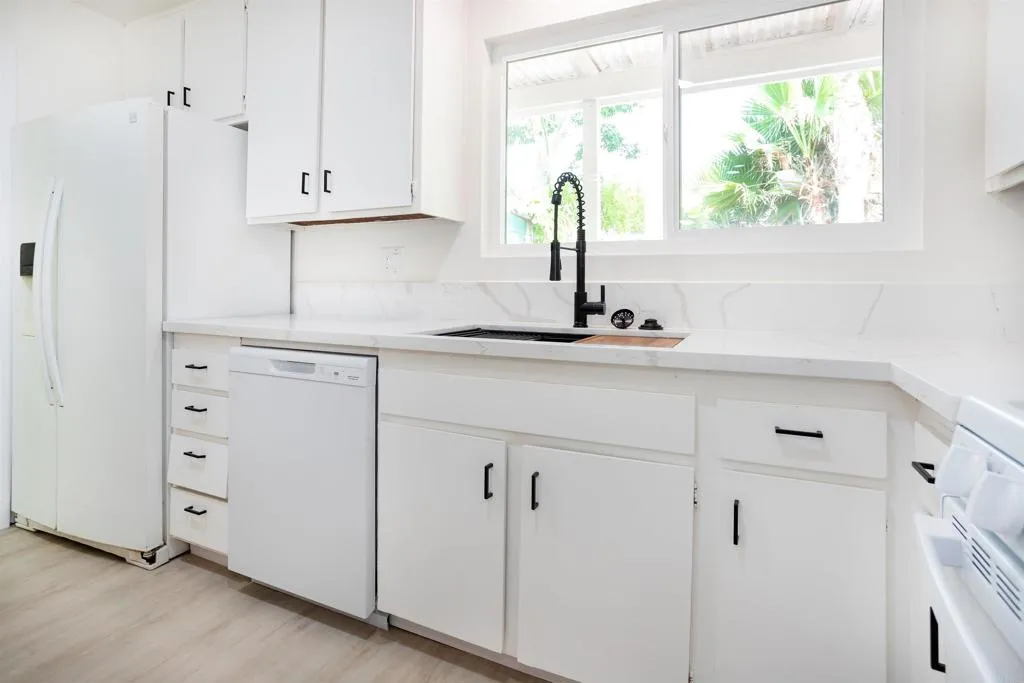 Photo #2: NDP2507315 Listing 