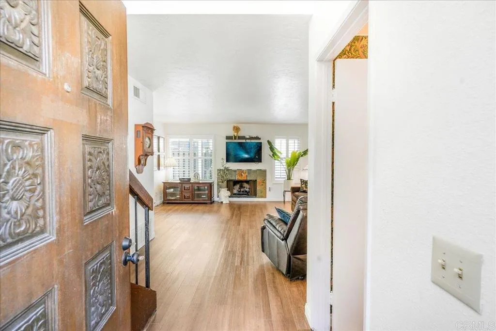 Photo #4: PTP2505629 Listing 
