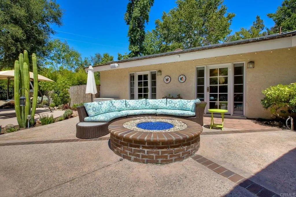 https://cdn.realtyfeed.com/cdn/127/306501804/0ca7c56ac937a915f6efdaf72f077ba0.webp