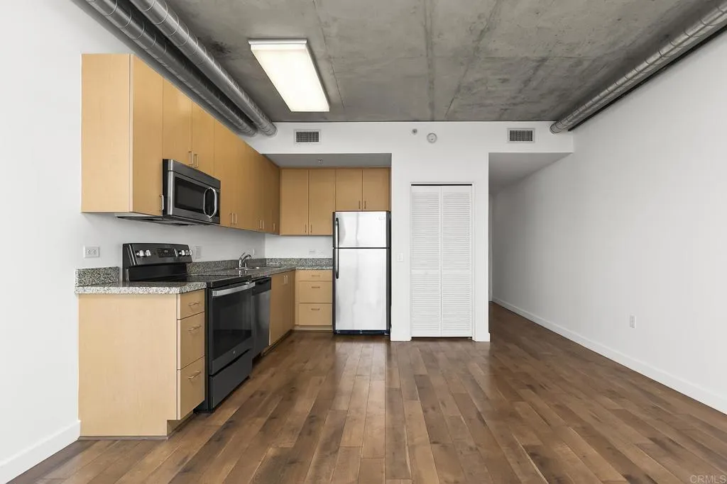 Photo #10: PTP2505630 Listing: Photo #10