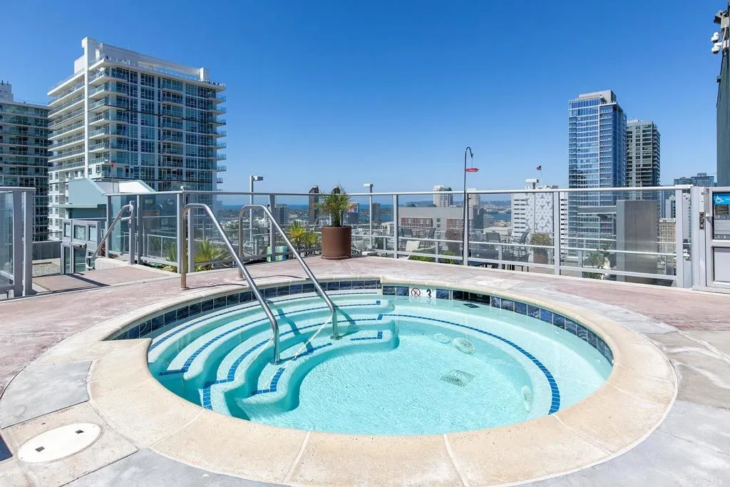 Photo #28: PTP2505630 Listing: Photo #28