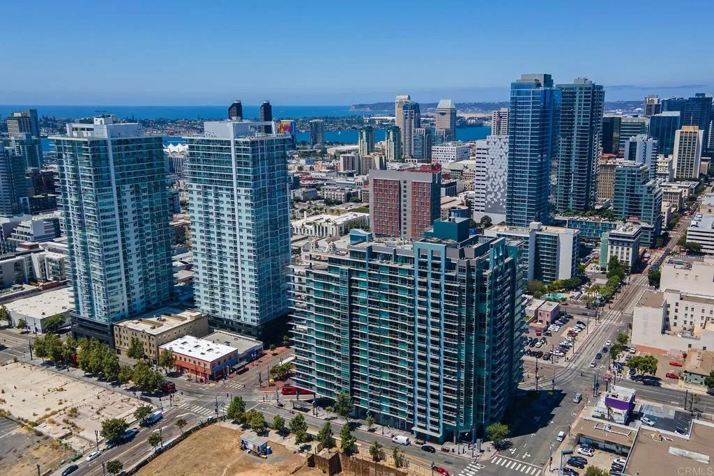 https://cdn.realtyfeed.com/cdn/127/306501836/713846c9b0f9629f110658c91079eff4.webp