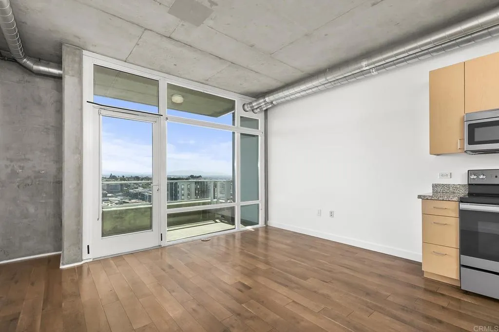 Photo #4: PTP2505630 Listing 