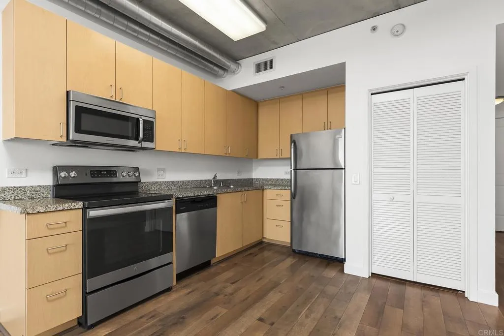Photo #11: PTP2505630 Listing: Photo #11