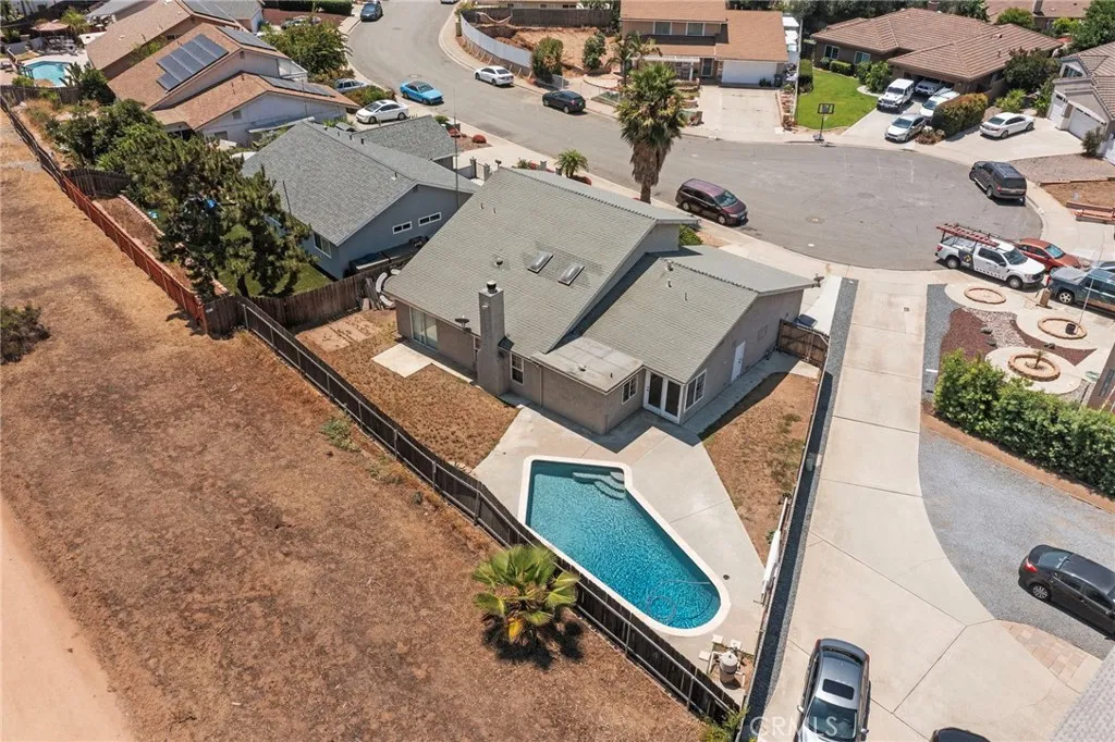 https://cdn.realtyfeed.com/cdn/127/306501864/ebac2f1681f41afdfb573b4cf9858f63.webp