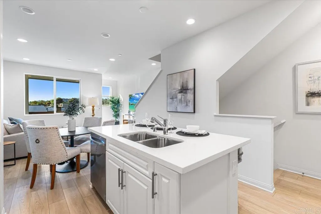 Photo #12: PTP2505634 Listing: Photo #12