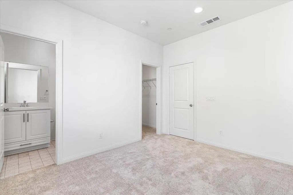 Photo #17: PTP2505634 Listing: Photo #17