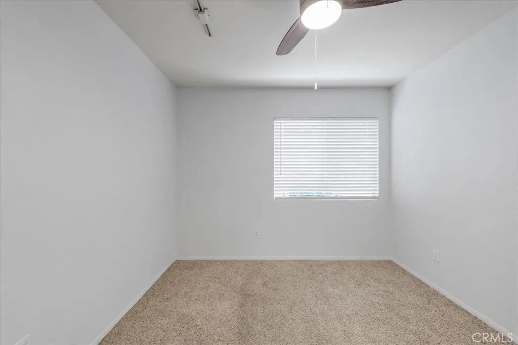 https://cdn.realtyfeed.com/cdn/127/306501925/9dd35cf171cf13b225070b6e7237182a.webp