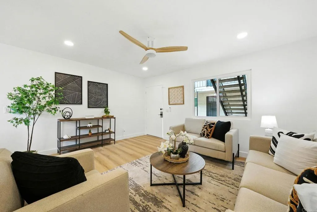 Photo #8: PTP2505639 Listing: Photo #8