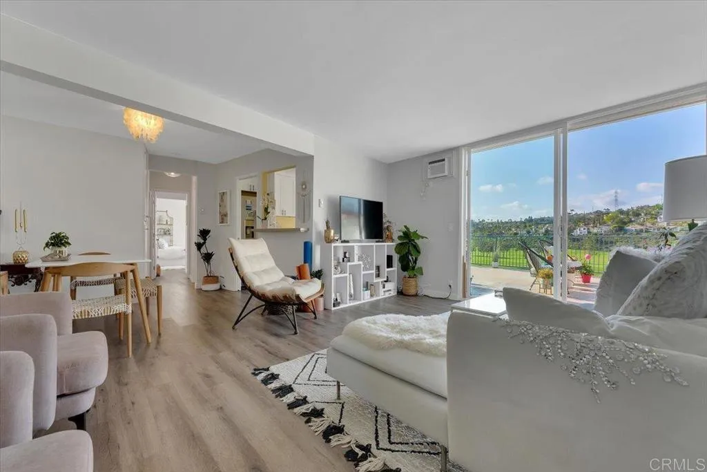 Photo #5: NDP2507323 Listing 