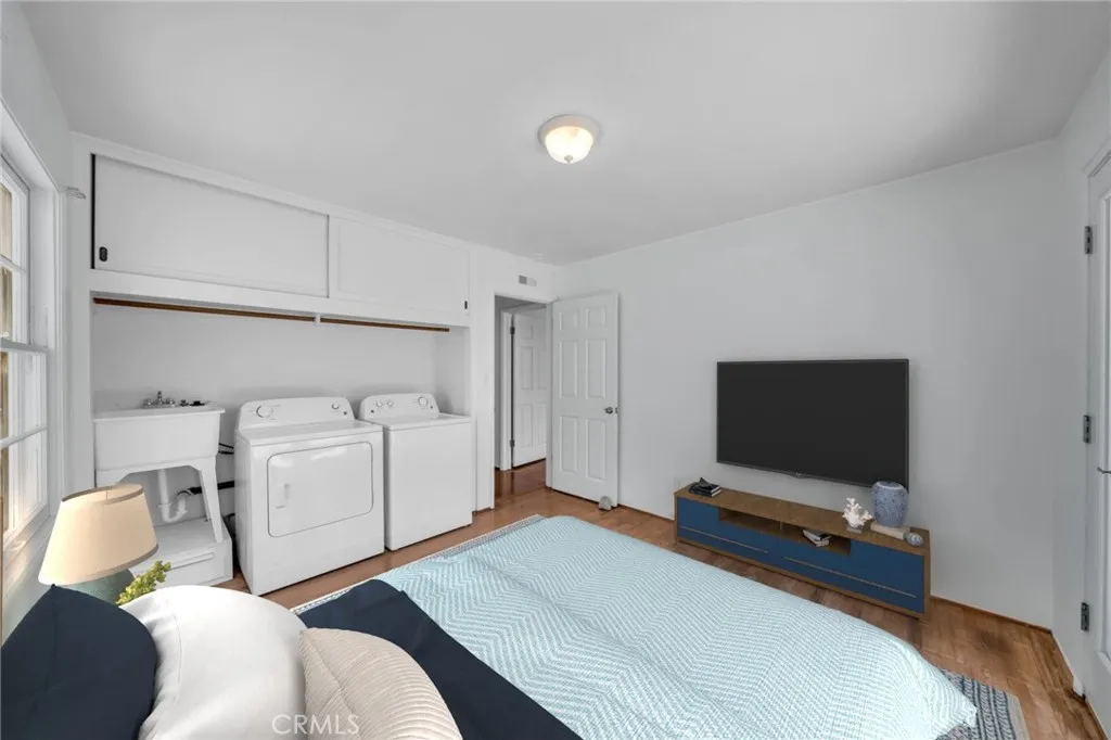 https://cdn.realtyfeed.com/cdn/127/306502119/471784057f52bab8123fd32a1a6e6ad0.webp