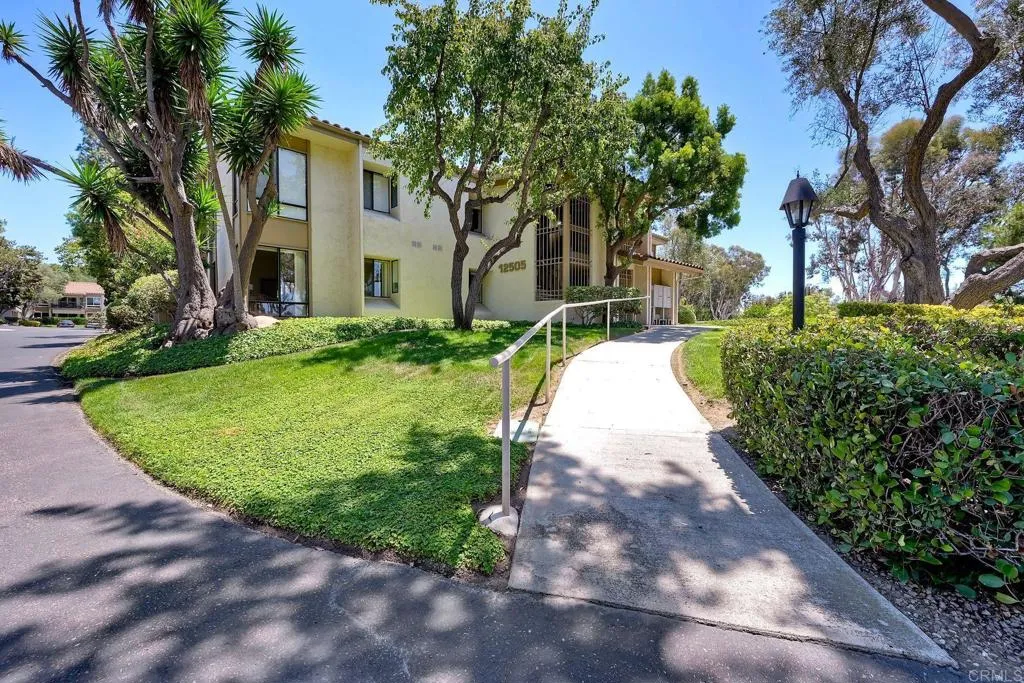 MLS: NDP2507324 Condo For Sale