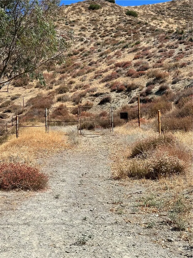 90 W Avenue N-8, Leona Valley, CA 93551 - Photo 2 of 9, Leona Valley, CA