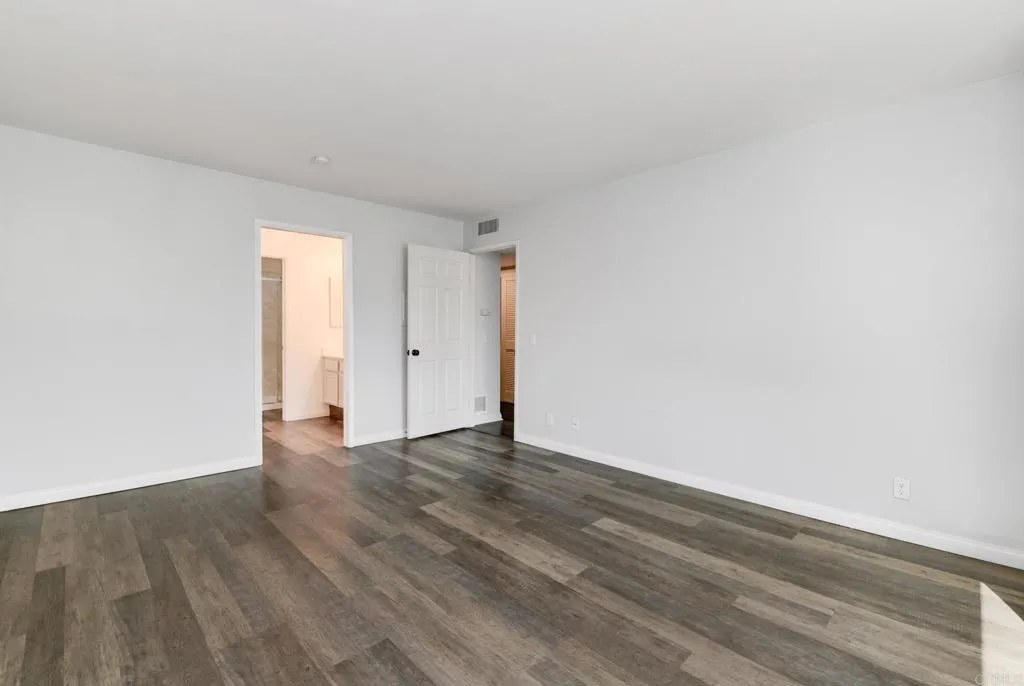 Photo #12: PTP2505644 Listing: Photo #12