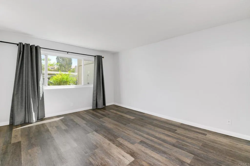 Photo #11: PTP2505644 Listing: Photo #11
