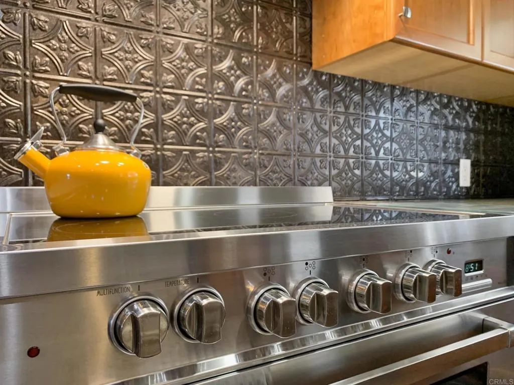 https://cdn.realtyfeed.com/cdn/127/306502234/2a33857e414b8c100cbc917b78fffaba.webp