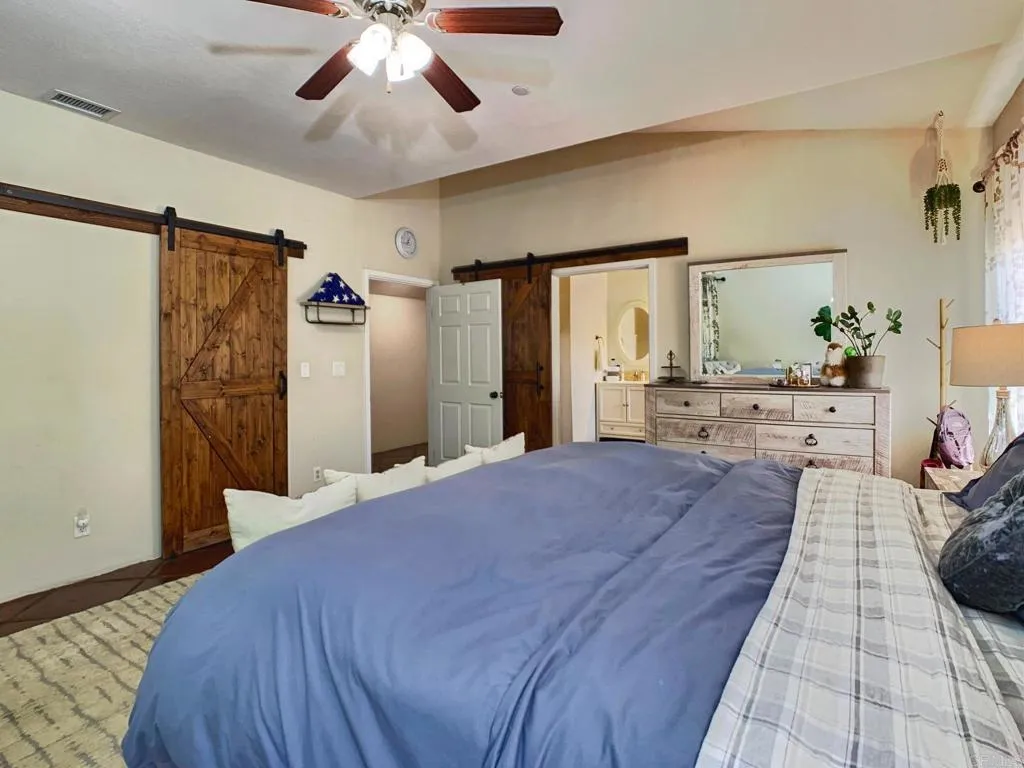 https://cdn.realtyfeed.com/cdn/127/306502234/46512a61761554940034ba1d4071b848.webp