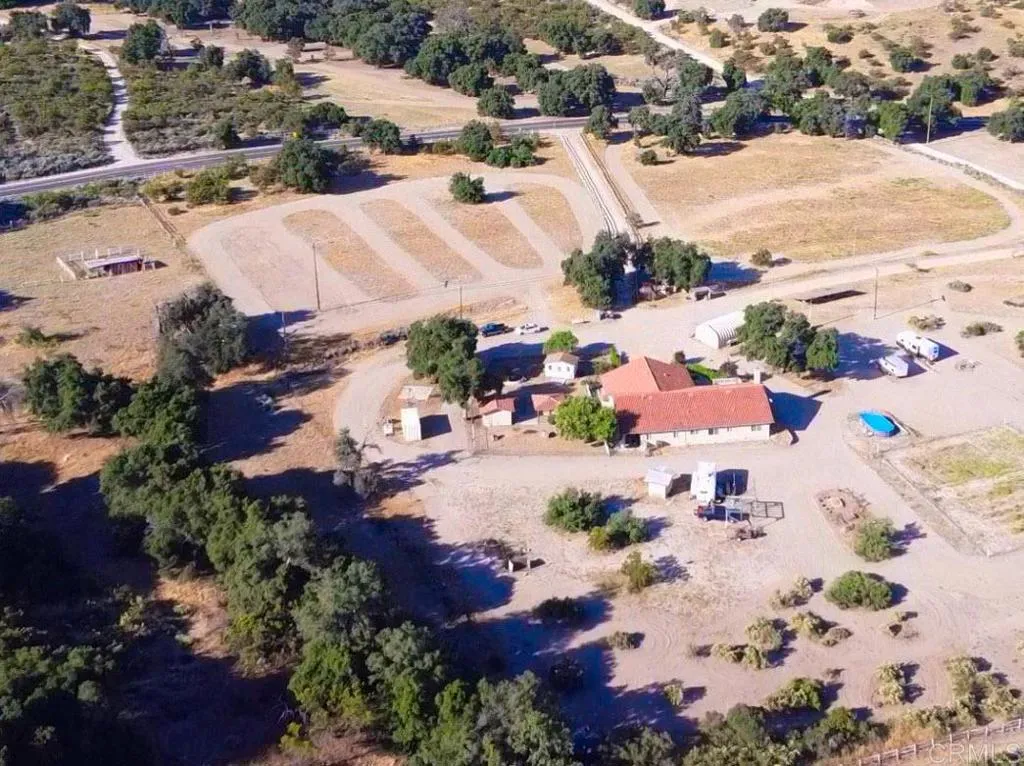 https://cdn.realtyfeed.com/cdn/127/306502234/85d49e1148fc49f325b32340ddb0826c.webp