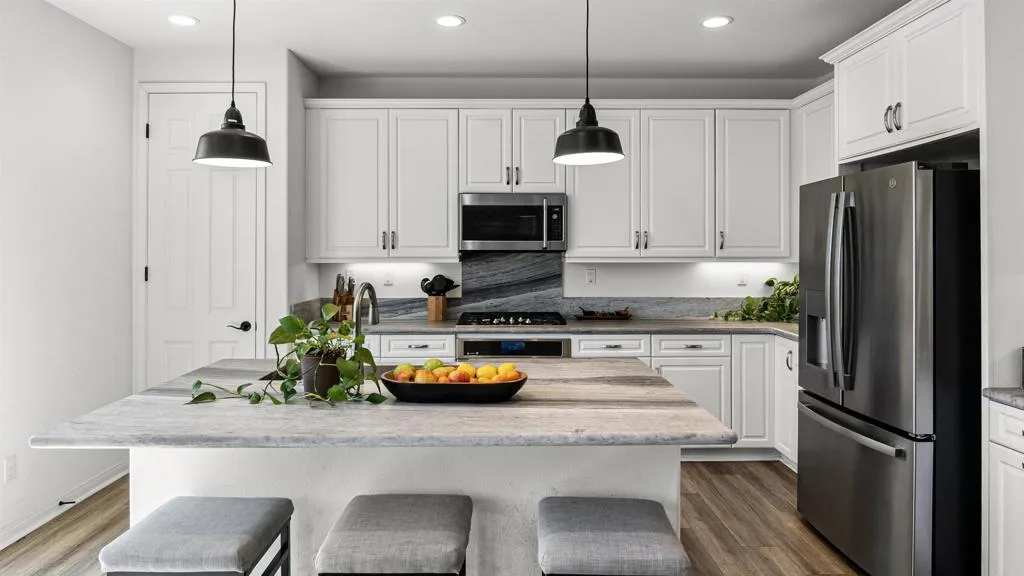 https://cdn.realtyfeed.com/cdn/127/306502300/0156305f02afe81962388a22d4ba5220.webp