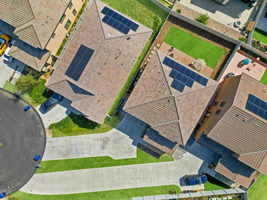 https://cdn.realtyfeed.com/cdn/127/306502300/183bfc4e1f4f5d4fa4128f87d2ecf2e2.webp
