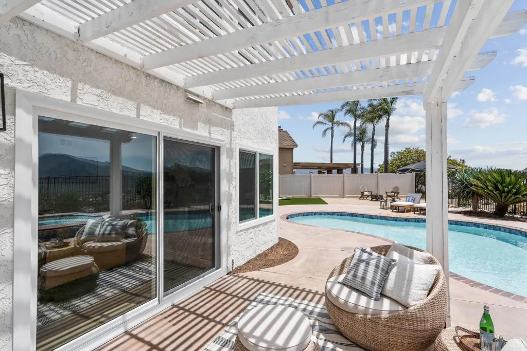 https://cdn.realtyfeed.com/cdn/127/306502356/28d349671d77da35f4f58fefb780f3f5.webp