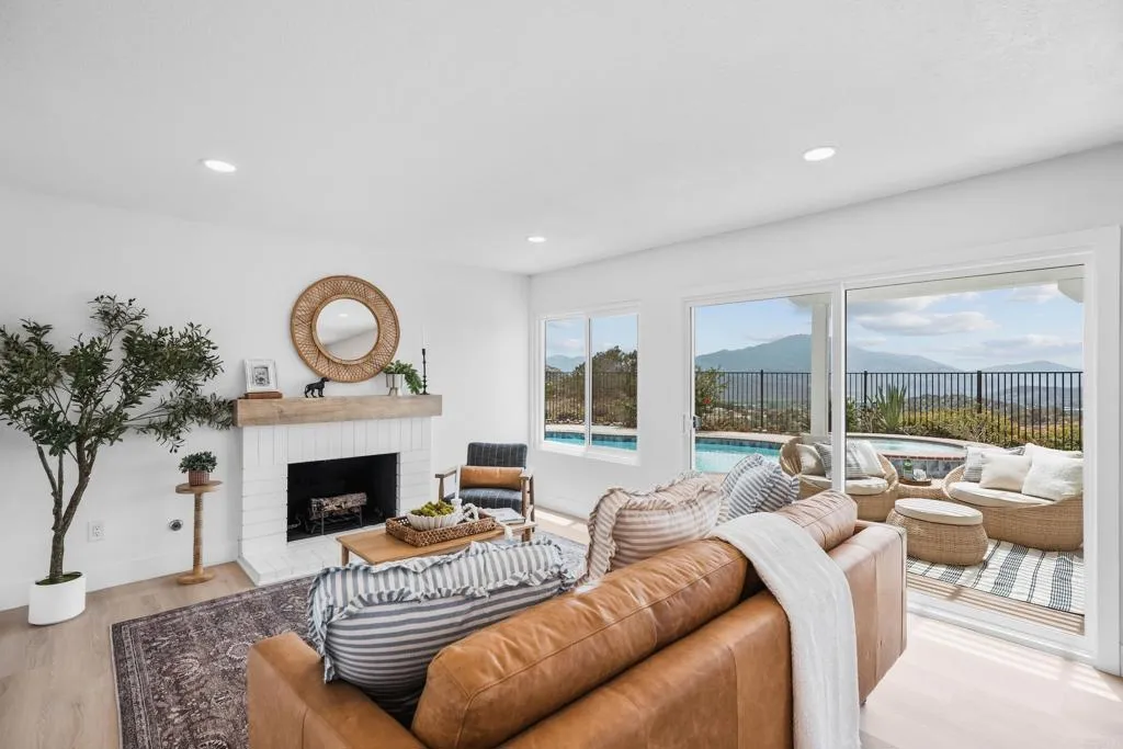 https://cdn.realtyfeed.com/cdn/127/306502356/a323e71525bf2f723c7eebd874c40d19.webp